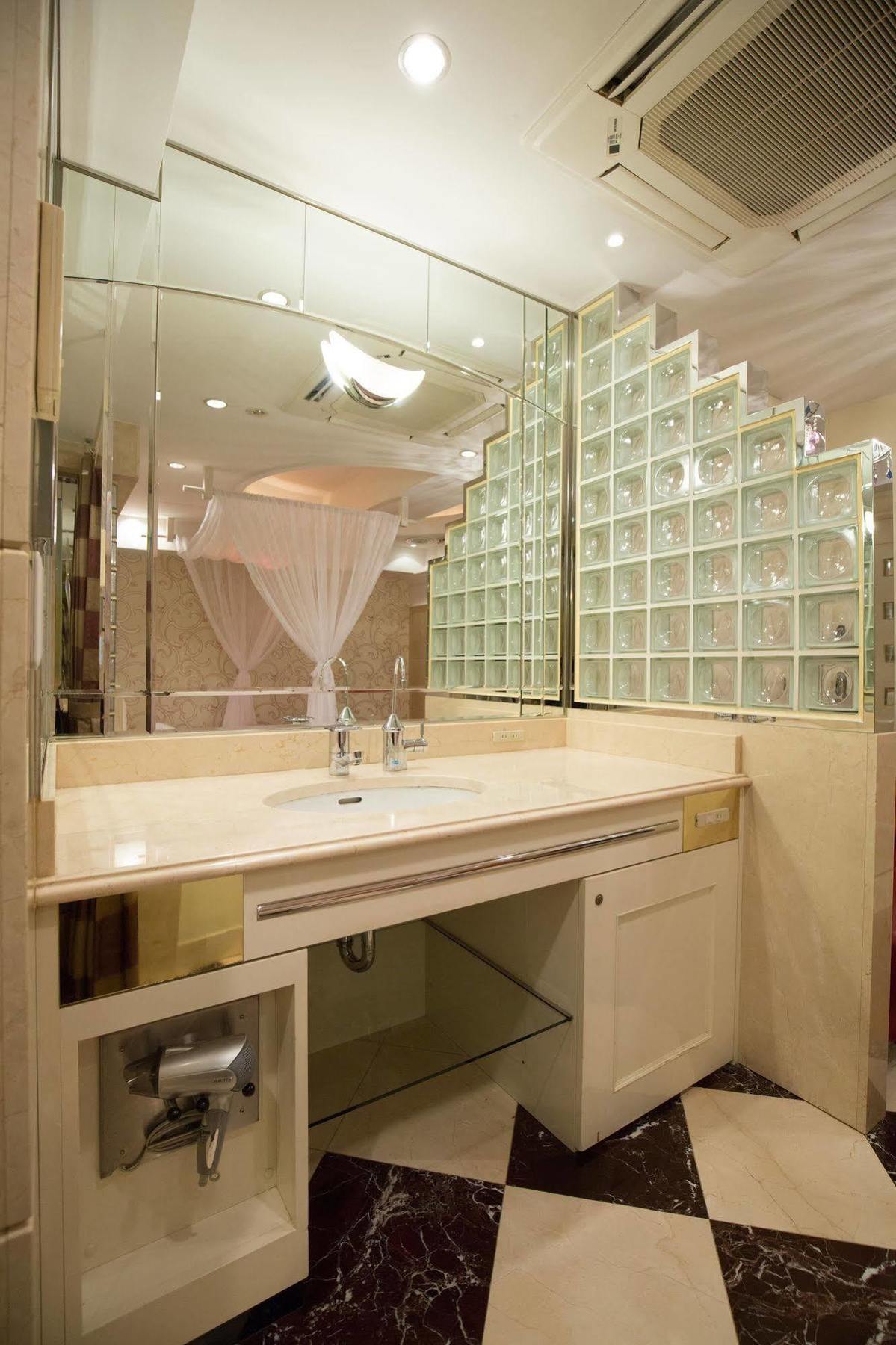 Hotel An Shinjuku Kabukicho (Adults Only) Tokyo Dış mekan fotoğraf